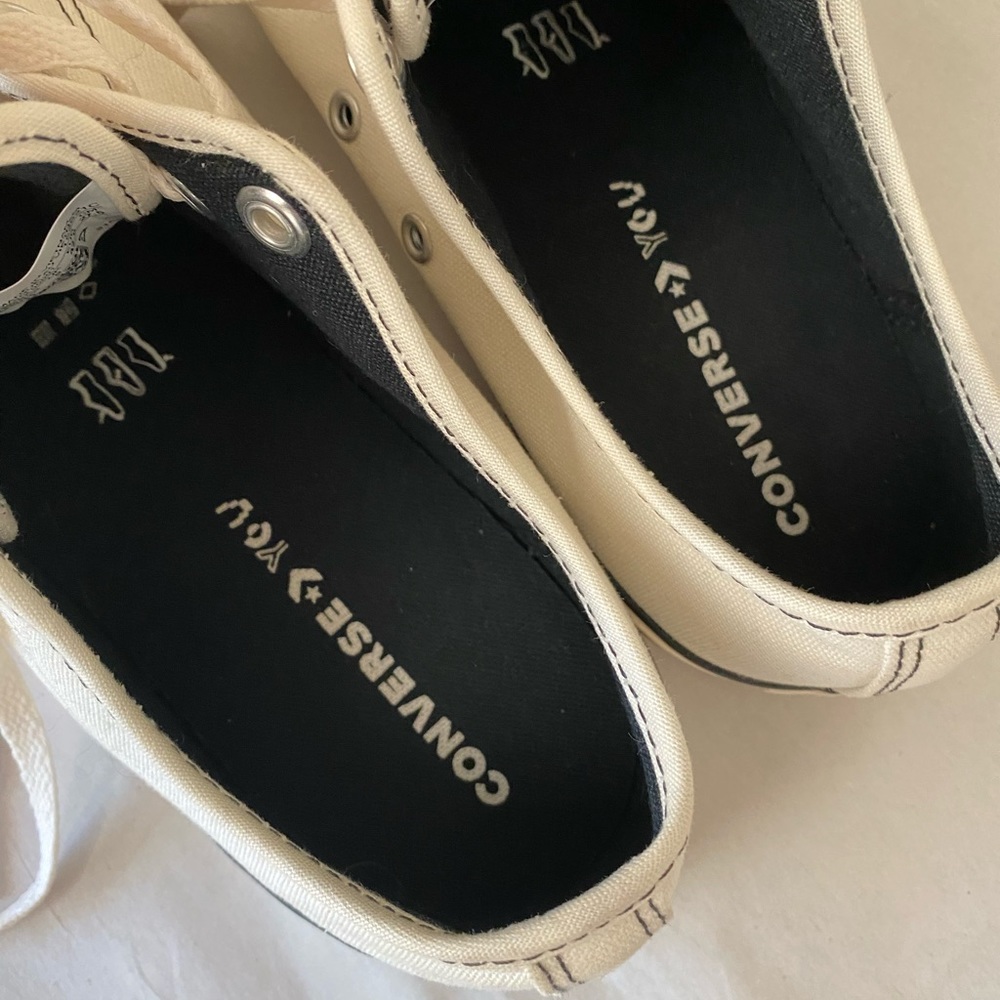 Custom Converse - Picture 3 of 8